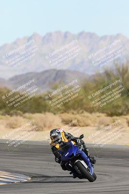 media/Nov-16-2025-Race Pace (Sun) [[8c5fa54630]]/Non Verified Riders (1st 20 Minutes)/2-Turn 10 (1010am)/